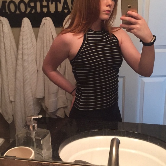 Halter Tie-Up Shirt American Eagle Outfitters - Picture 2 of 2